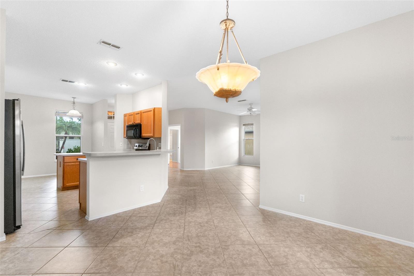 Image 12 of 37 For 4947 Oldham Street