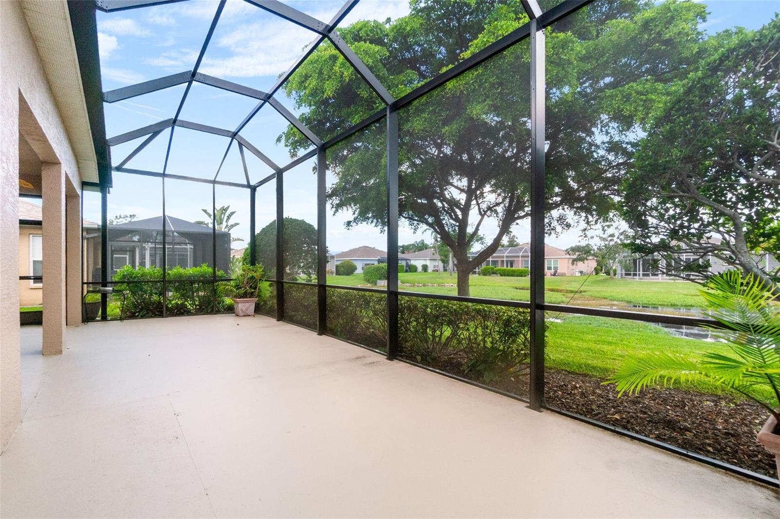 Image 32 of 37 For 4947 Oldham Street