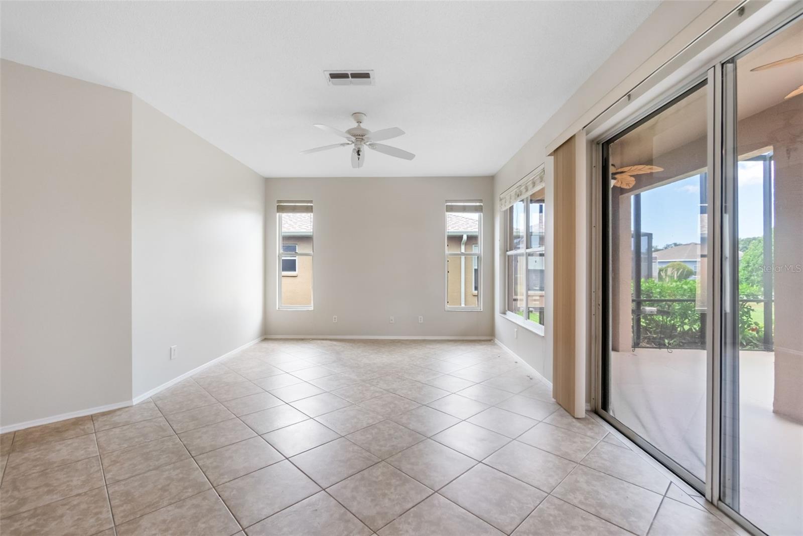 Image 7 of 37 For 4947 Oldham Street