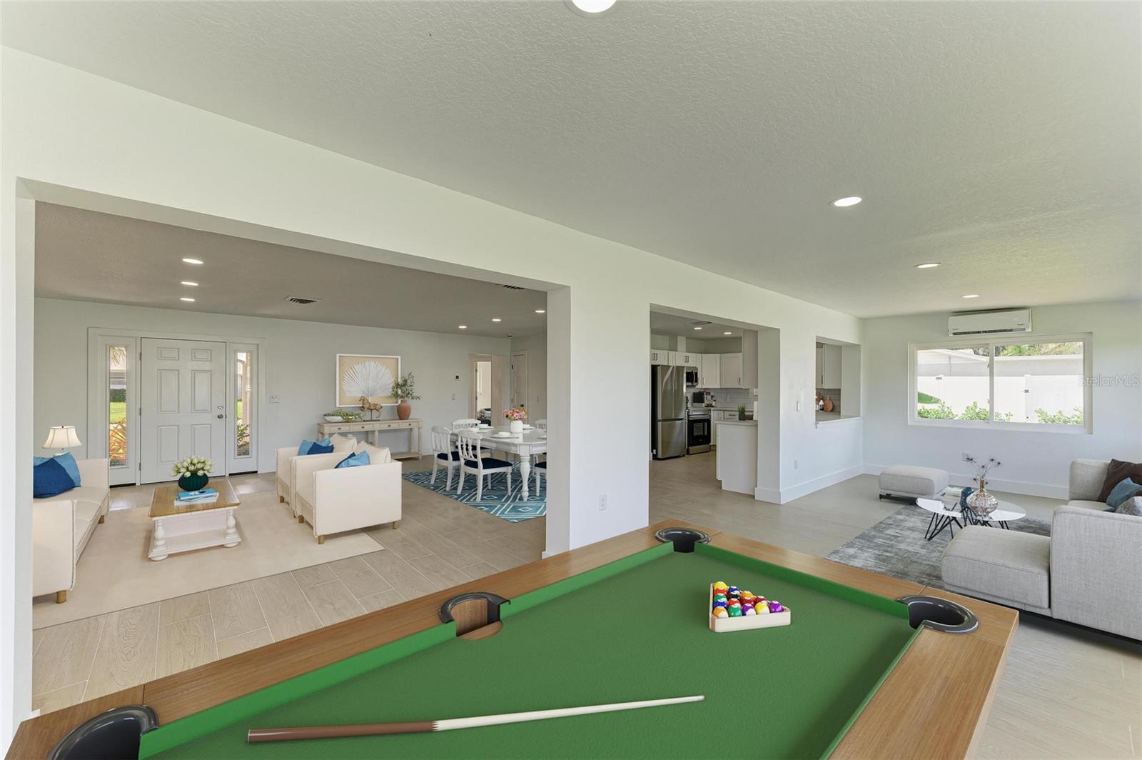 Image 18 of 51 For 4412 Dolphin Lane