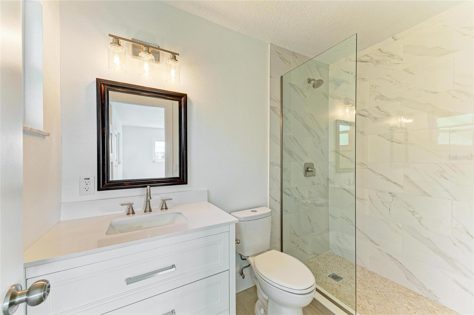 Image 27 of 51 For 4412 Dolphin Lane