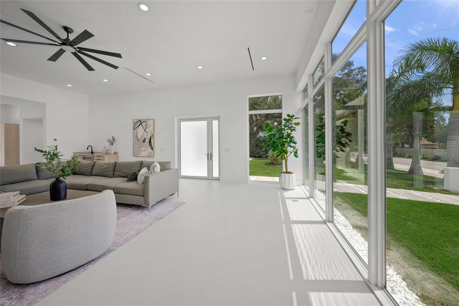 Image 20 of 73 For 3500 Bay Shore Road