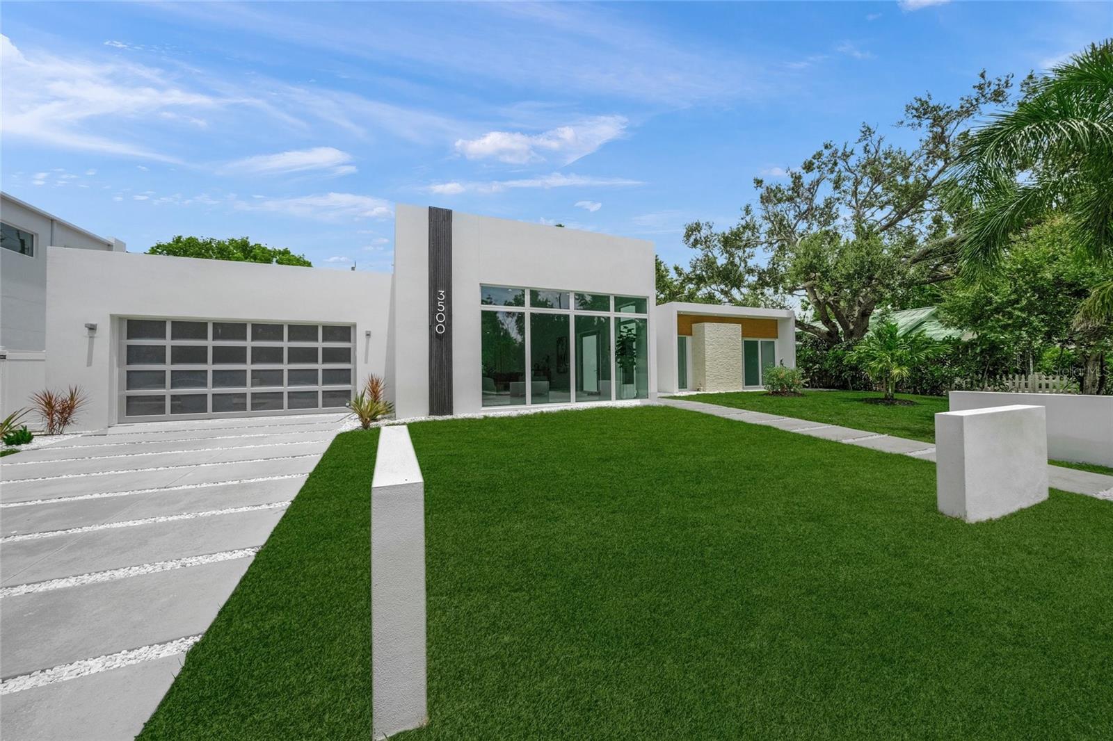 Image 4 of 73 For 3500 Bay Shore Road