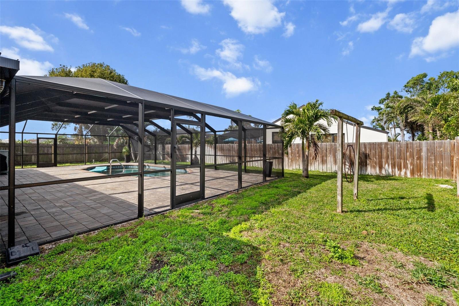 Image 73 of 96 For 1239 Pinebrook Way