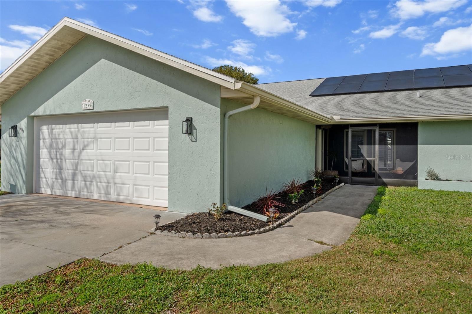 Image 8 of 96 For 1239 Pinebrook Way