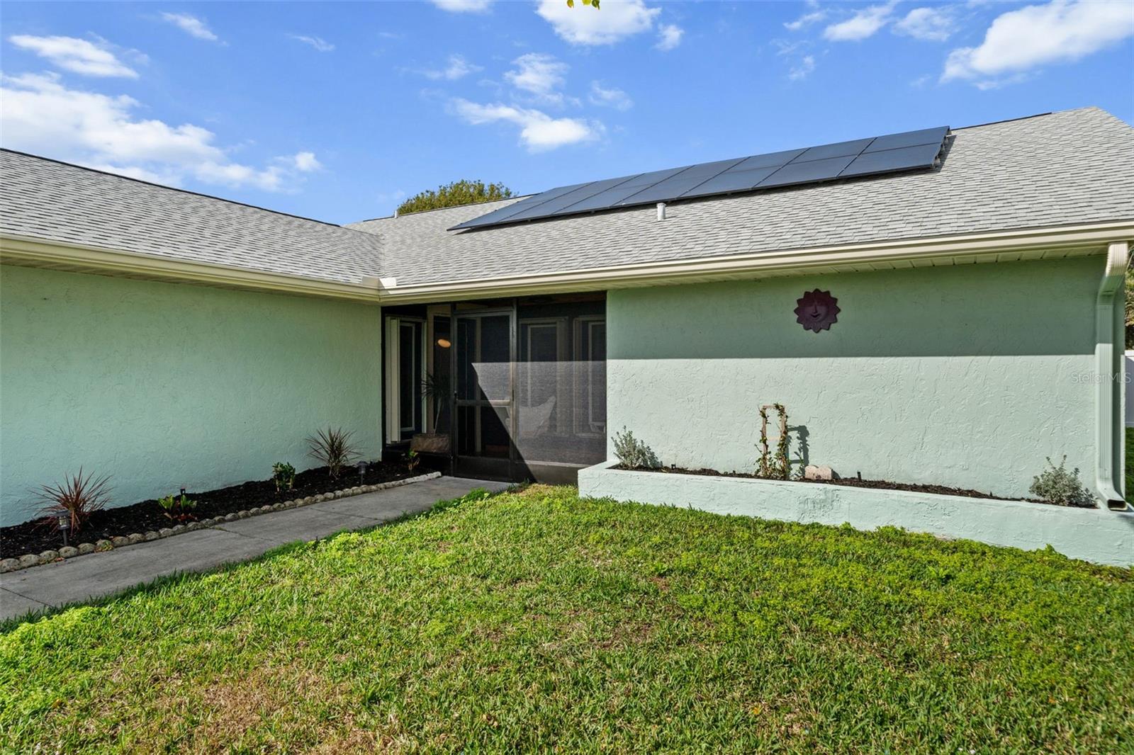 Image 9 of 96 For 1239 Pinebrook Way