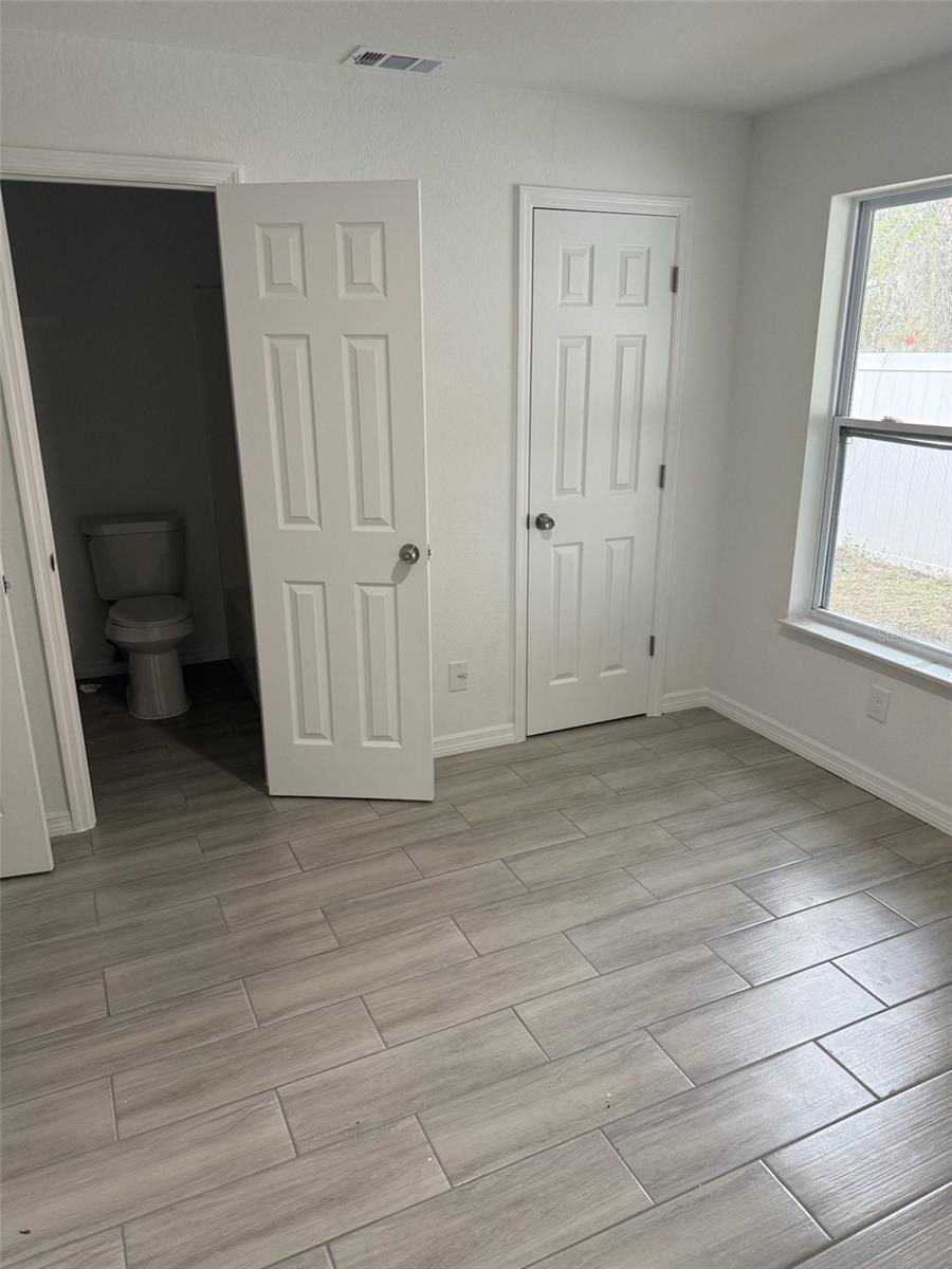 Image 14 of 18 For 89 Imogene Street