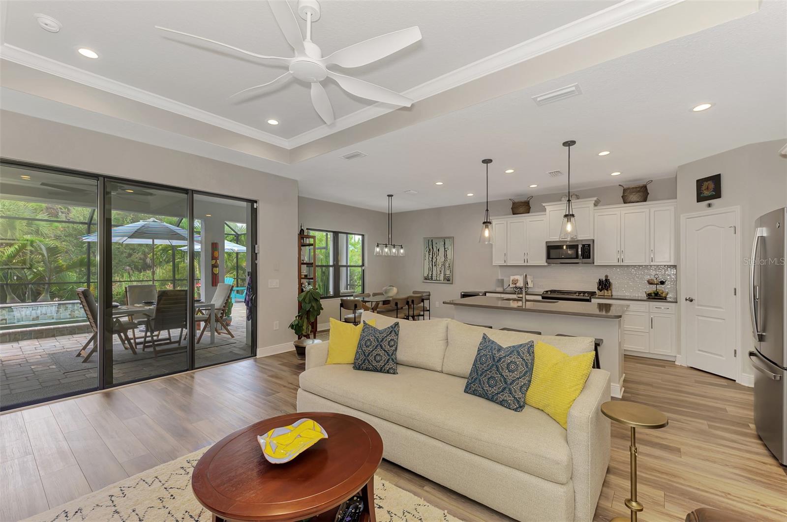 Image 15 of 68 For 284 Caserta Court
