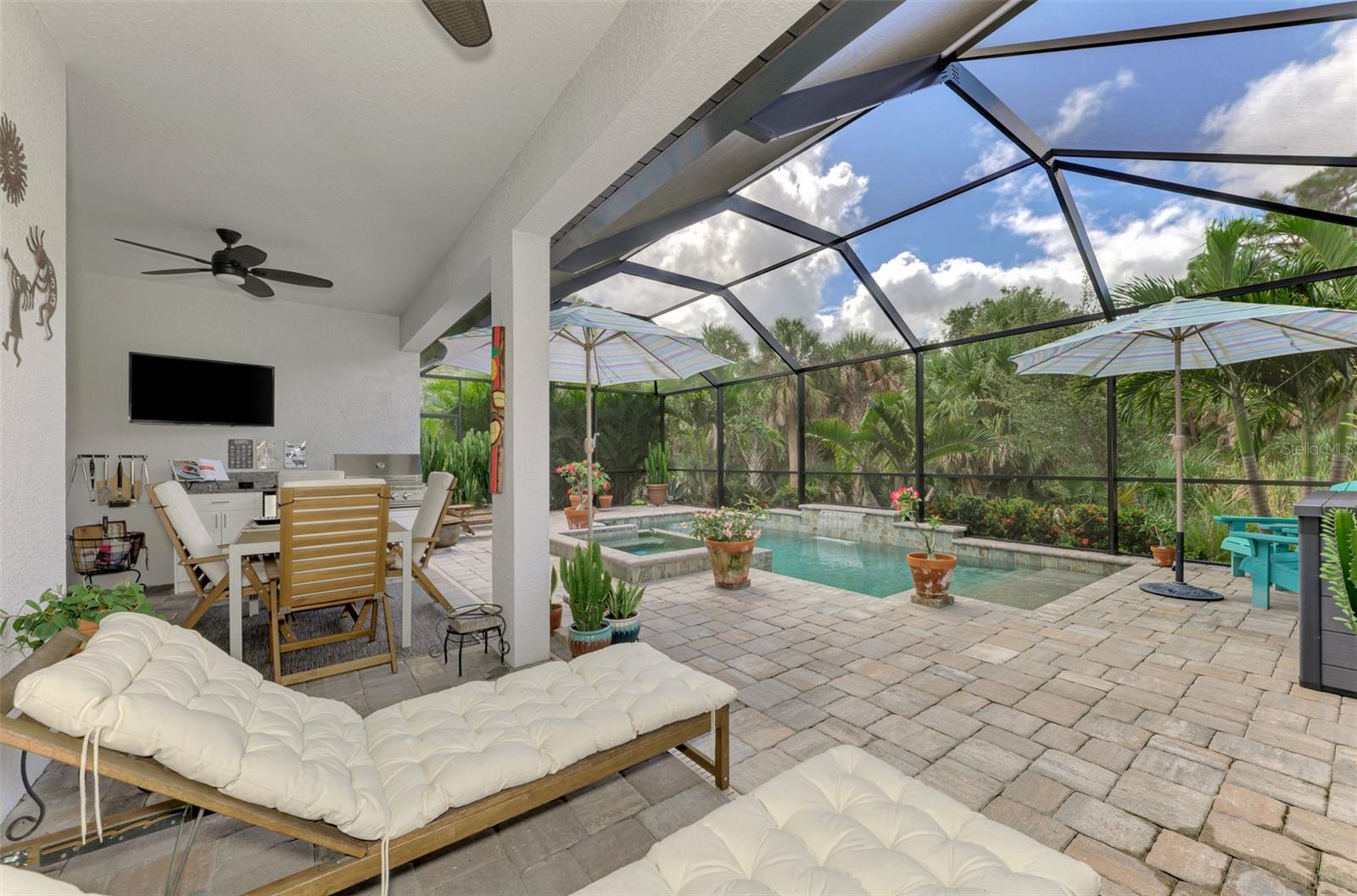 Image 42 of 68 For 284 Caserta Court