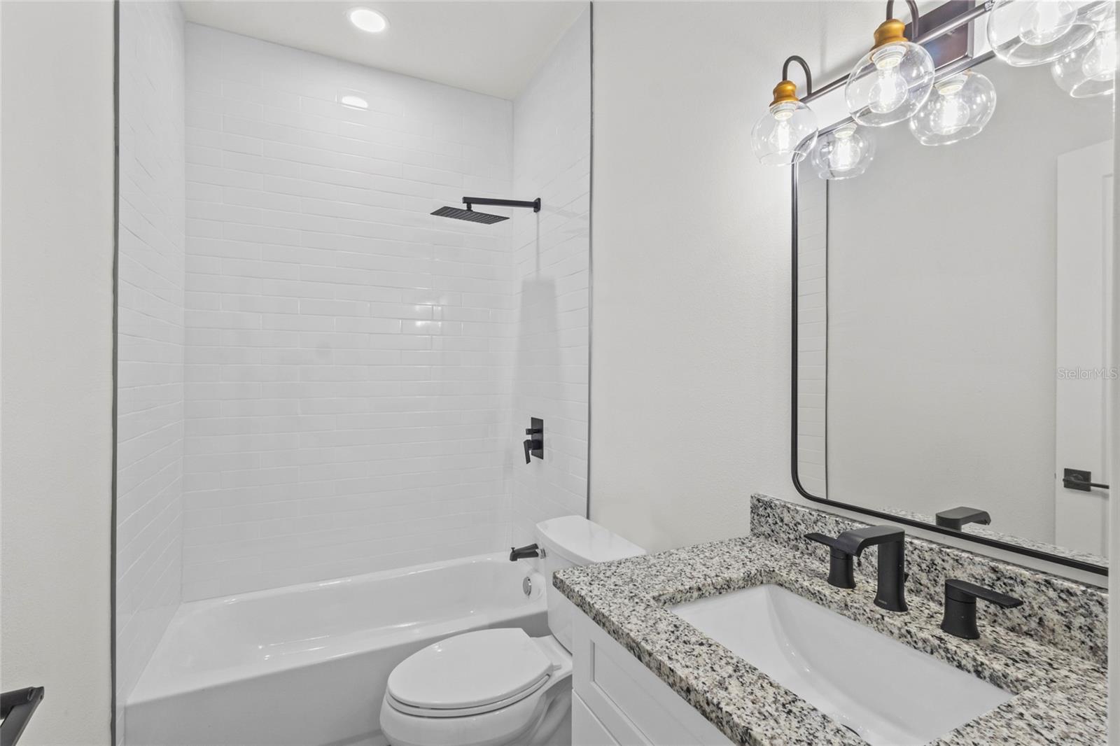 Image 5 of 23 For 3303 Steadman Street