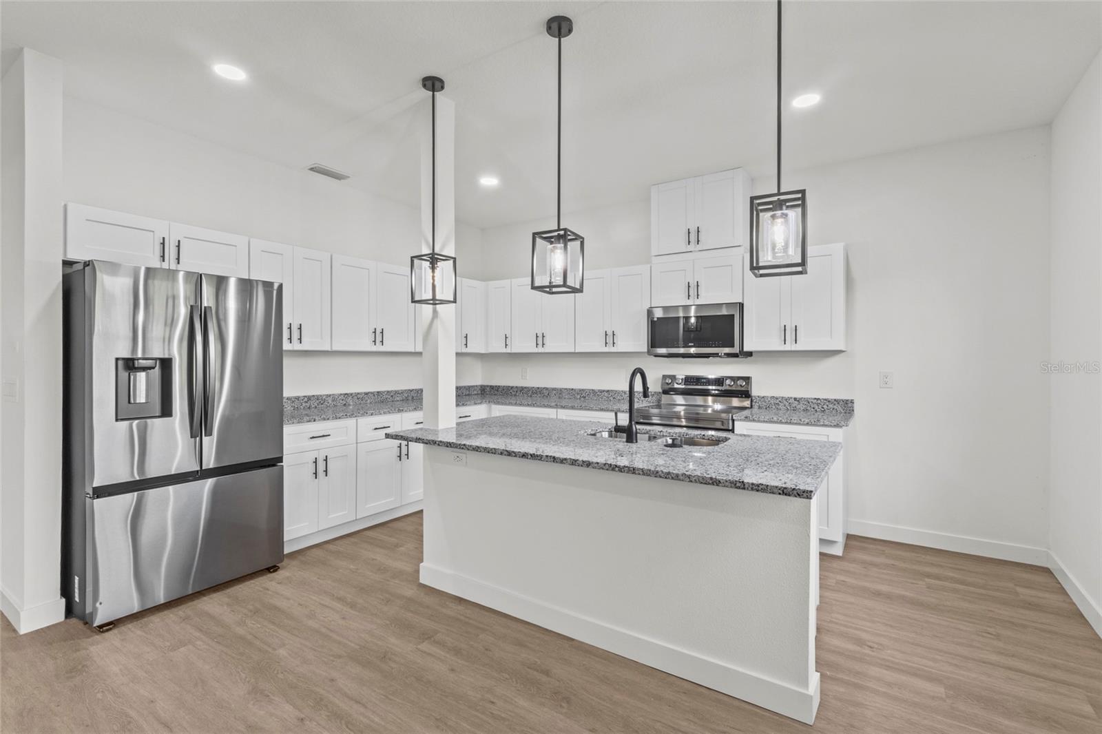 Image 9 of 23 For 3303 Steadman Street