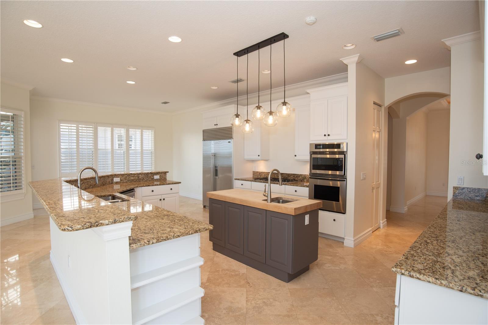 Image 11 of 41 For 7350 Periwinkle Drive