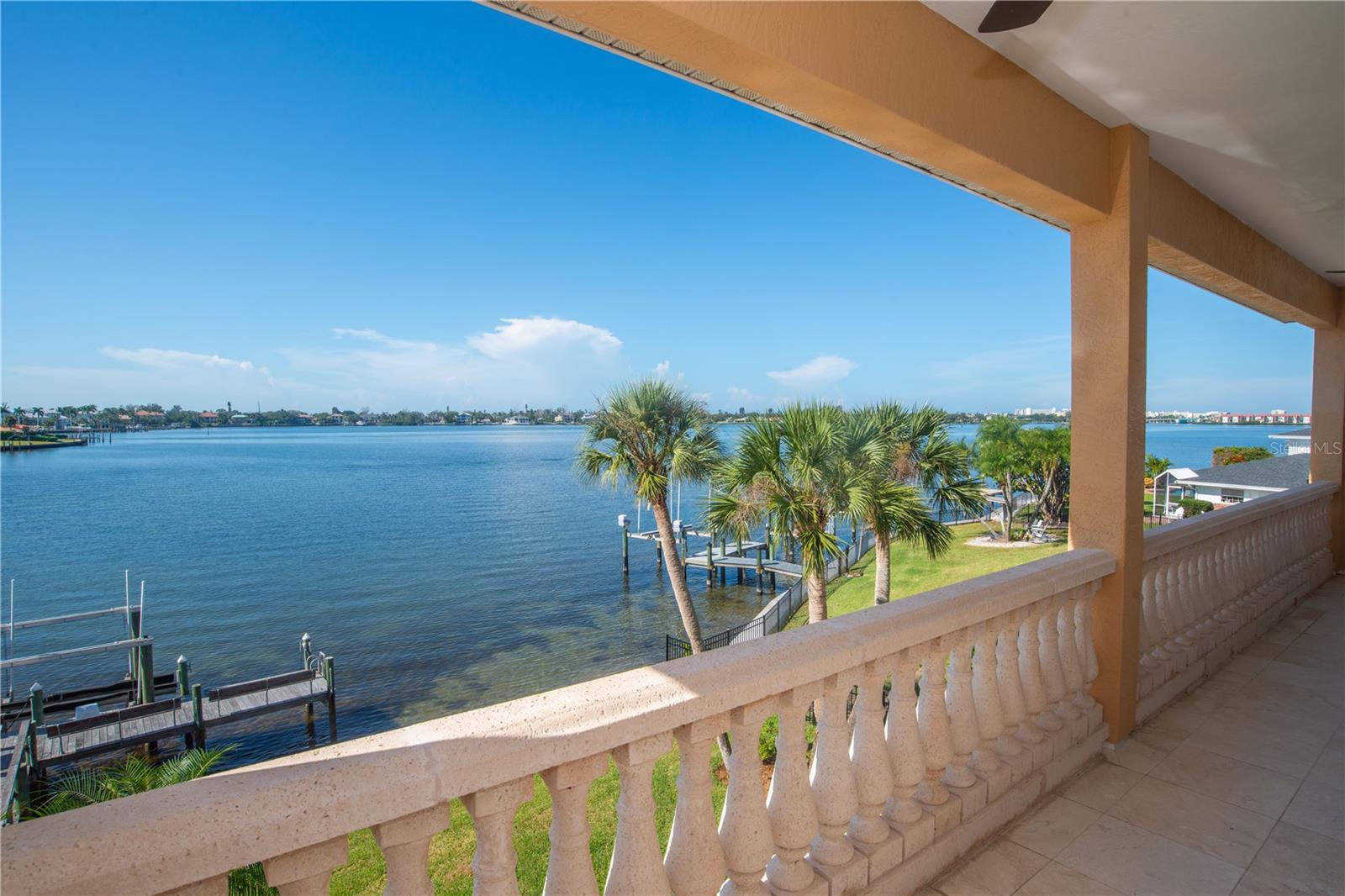 Image 25 of 41 For 7350 Periwinkle Drive