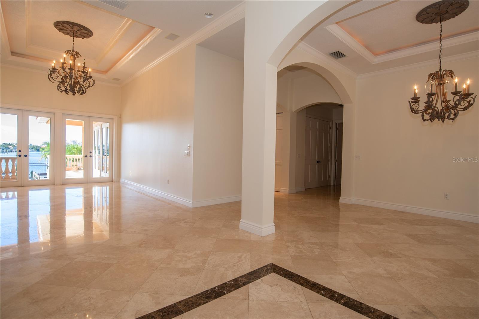 Image 6 of 41 For 7350 Periwinkle Drive