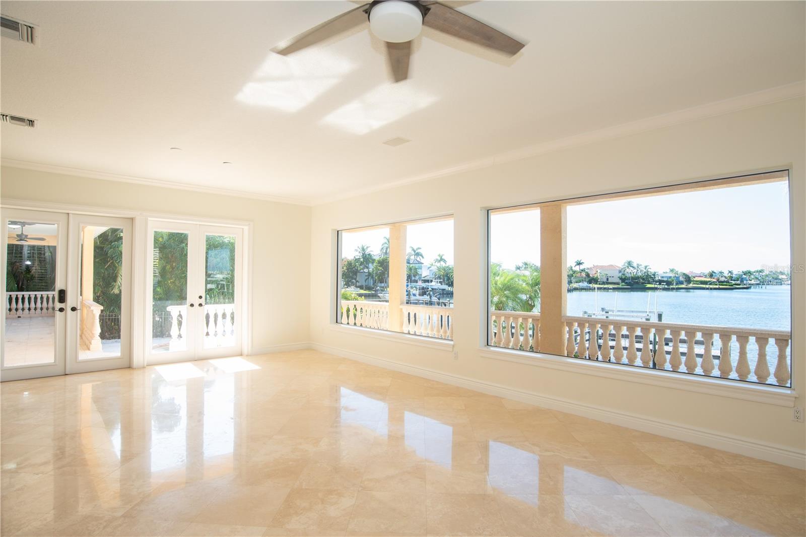 Image 9 of 41 For 7350 Periwinkle Drive