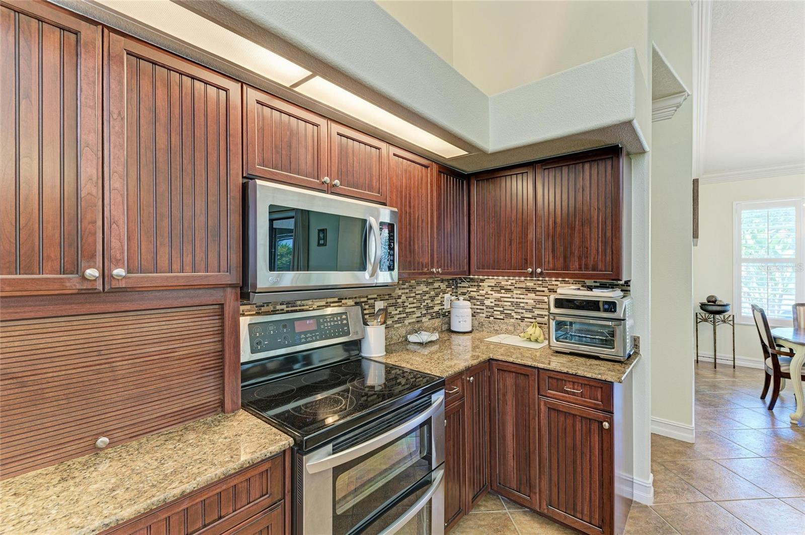 Image 17 of 44 For 6211 90th Avenue Circle E