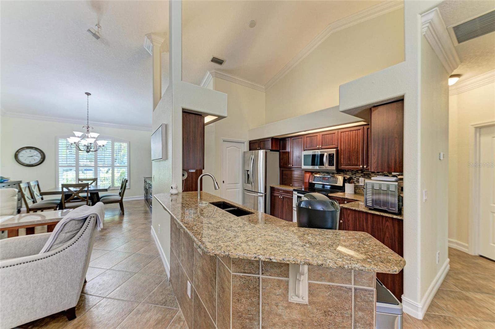 Image 19 of 44 For 6211 90th Avenue Circle E