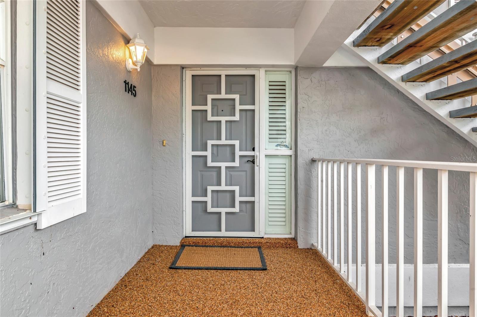 Image 6 of 52 For 1145 Edgewater Circle 1145