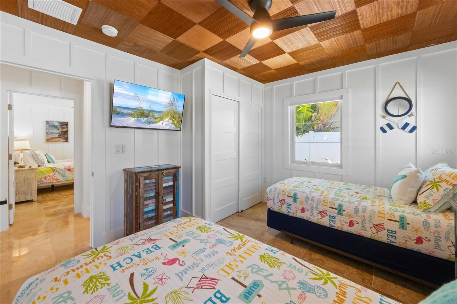 Image 20 of 43 For 412 Alamanda Road