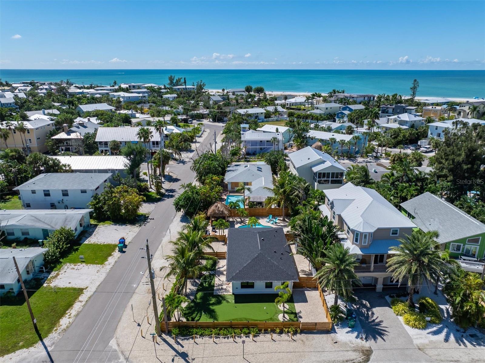 Image 38 of 43 For 412 Alamanda Road