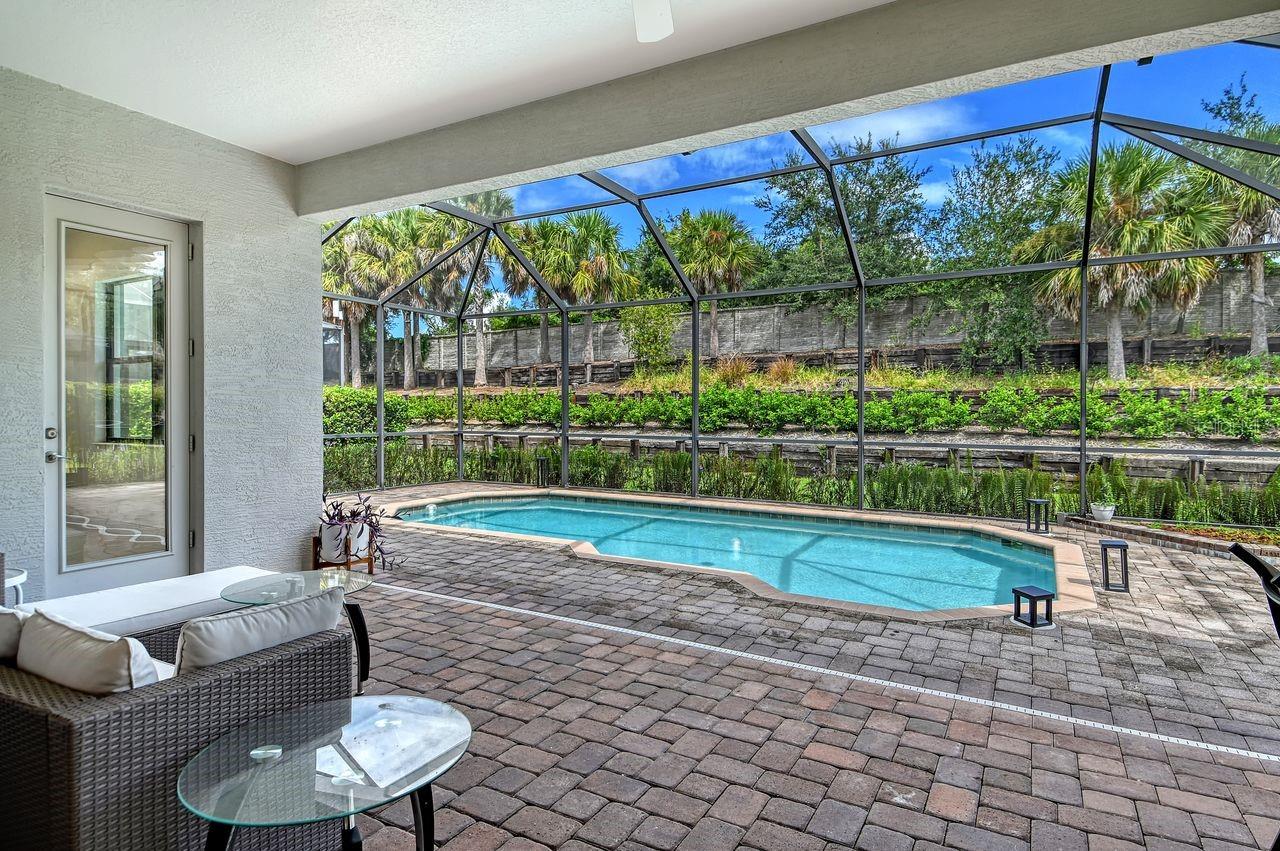 Image 29 of 68 For 8044 Rio Bella Place