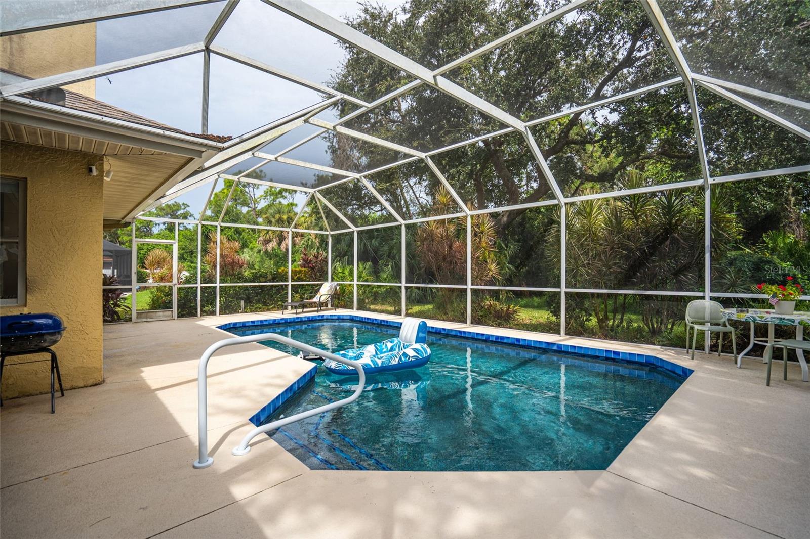 Image 6 of 37 For 603 Pine Ranch East Road