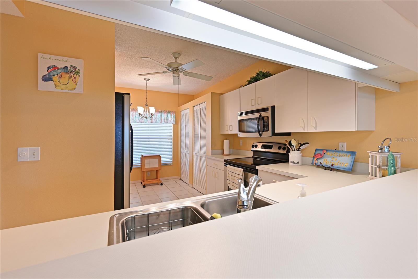 Image 17 of 56 For 4705 Sand Trap Street Circle E 105