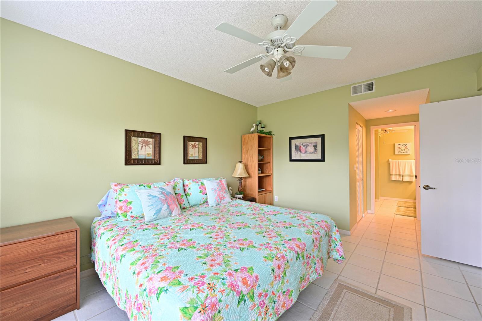Image 23 of 56 For 4705 Sand Trap Street Circle E 105
