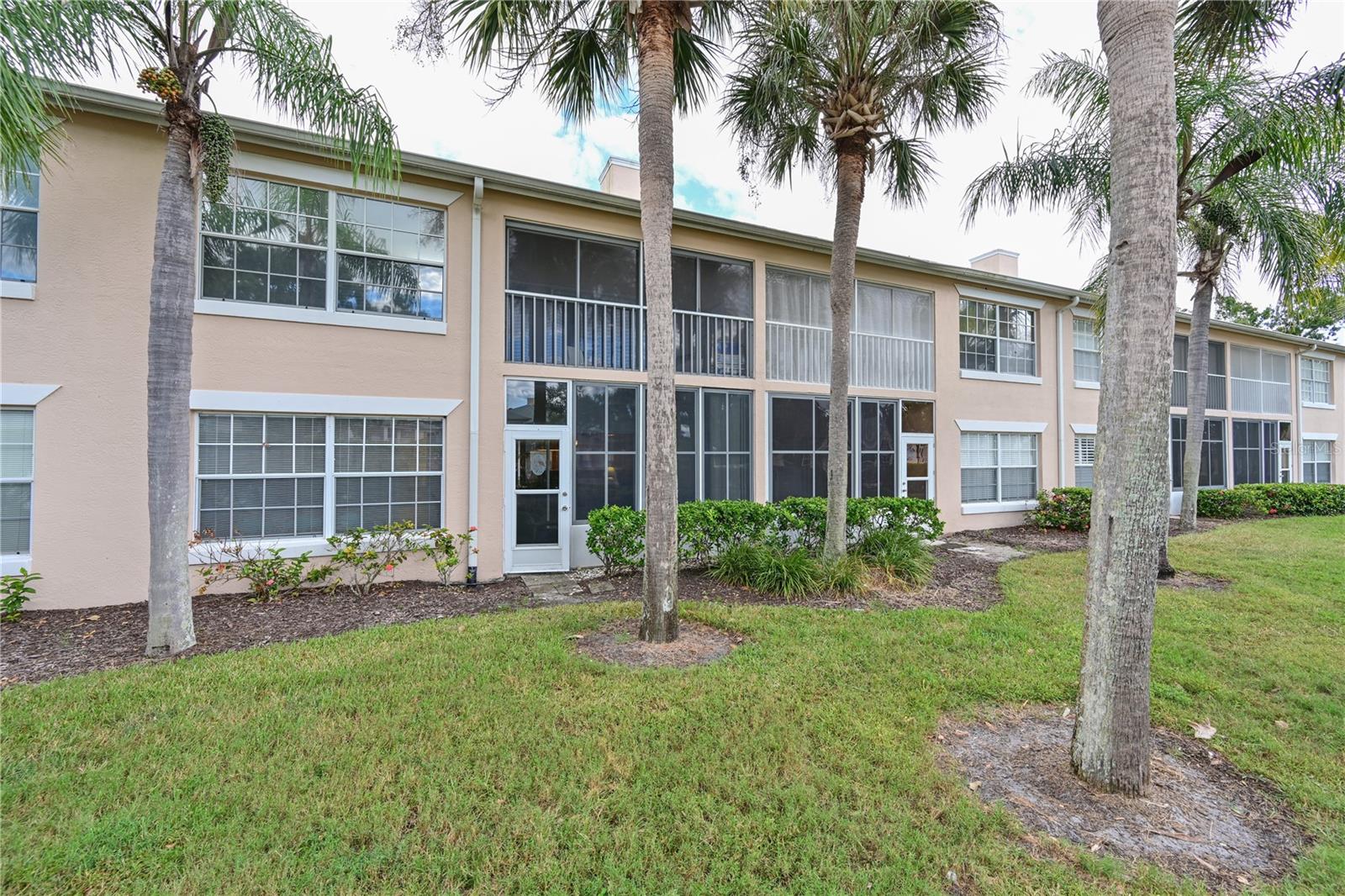 Image 31 of 56 For 4705 Sand Trap Street Circle E 105