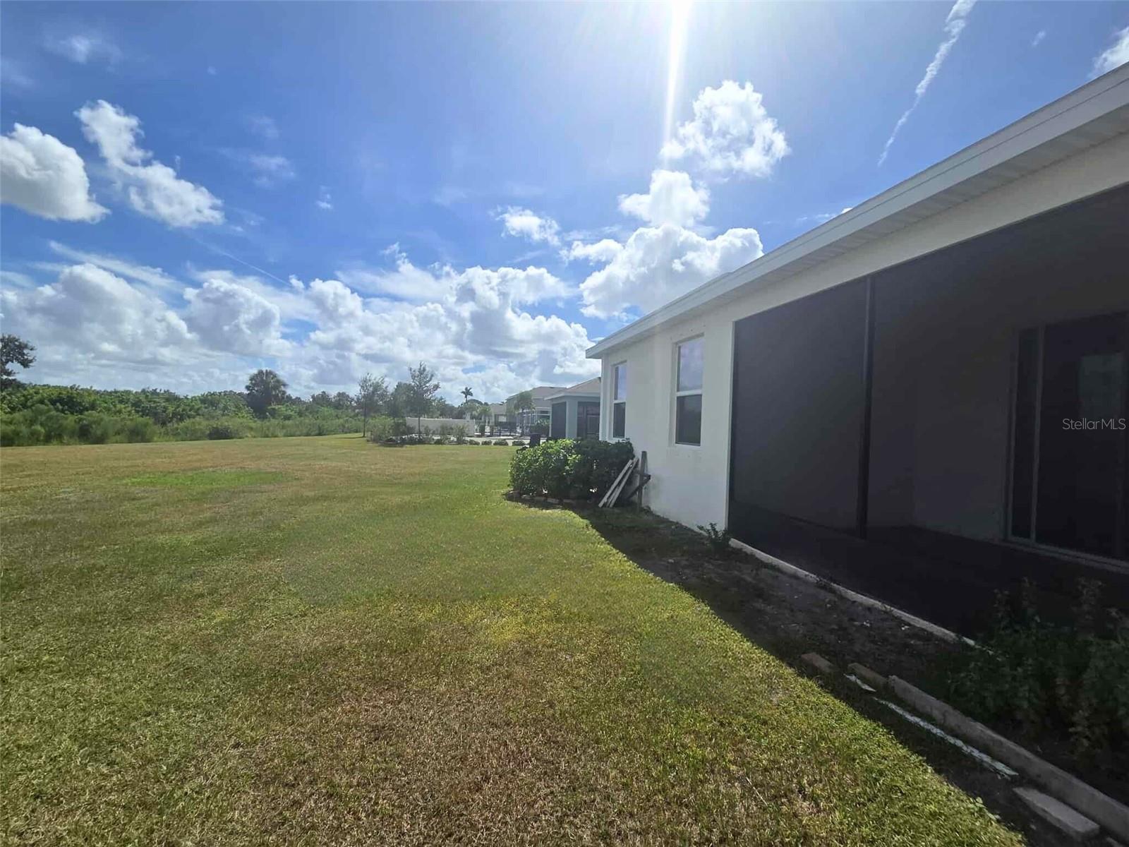 Image 40 of 44 For 3927 Lively Coral Place