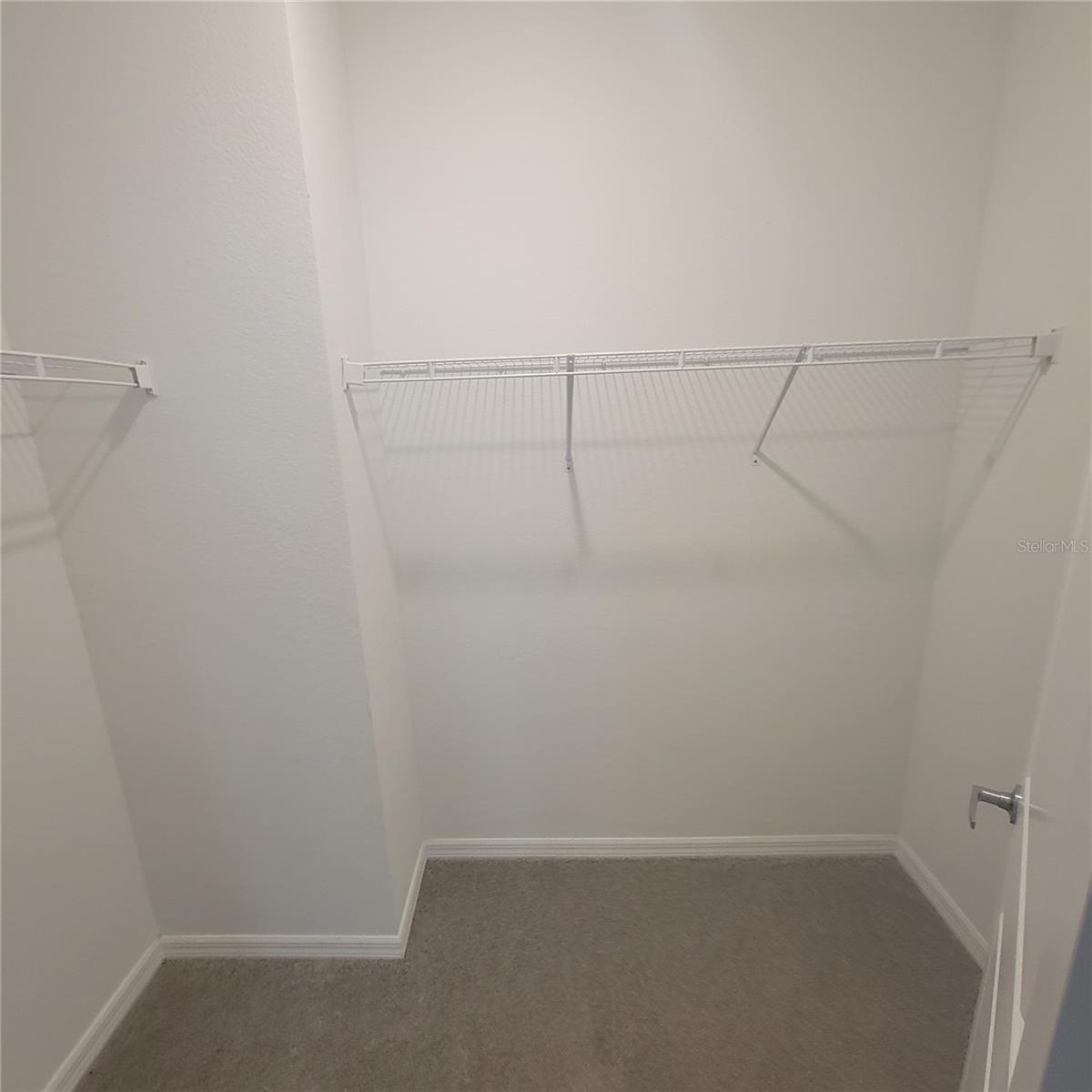 Image 11 of 19 For 6407 Brook Village Cove 102