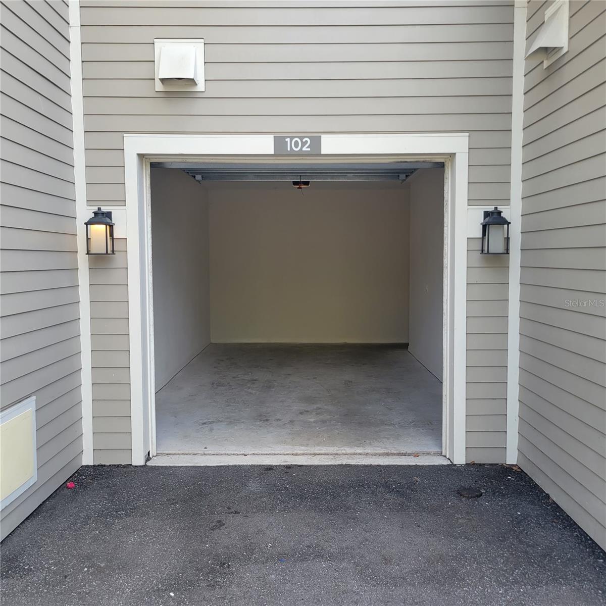 Image 3 of 19 For 6407 Brook Village Cove 102