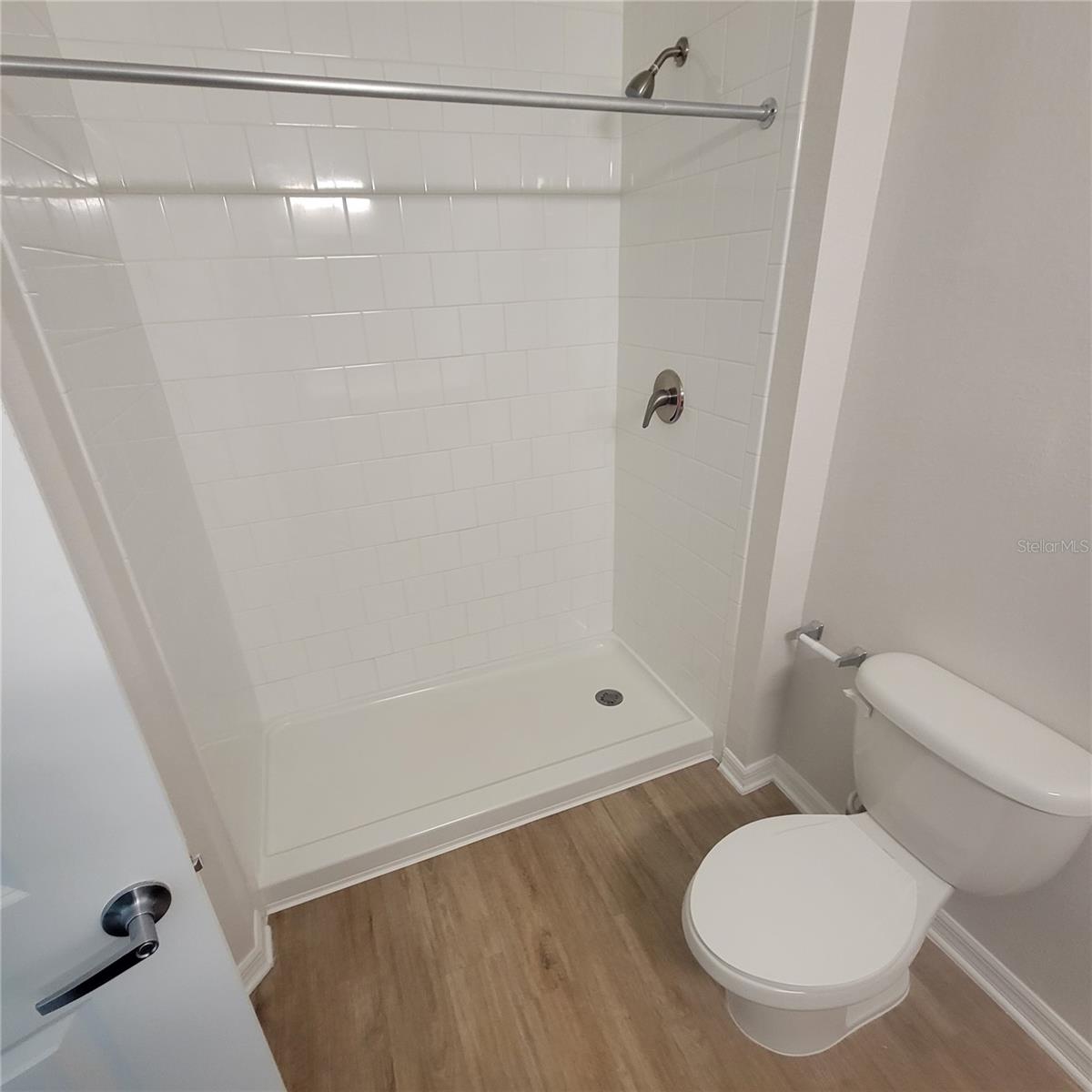 Image 9 of 19 For 6407 Brook Village Cove 102