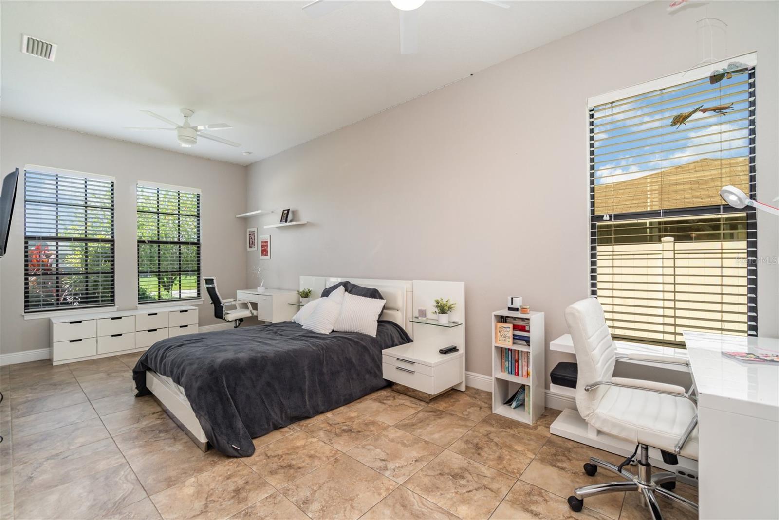 Image 14 of 23 For 3137 8th Avenue