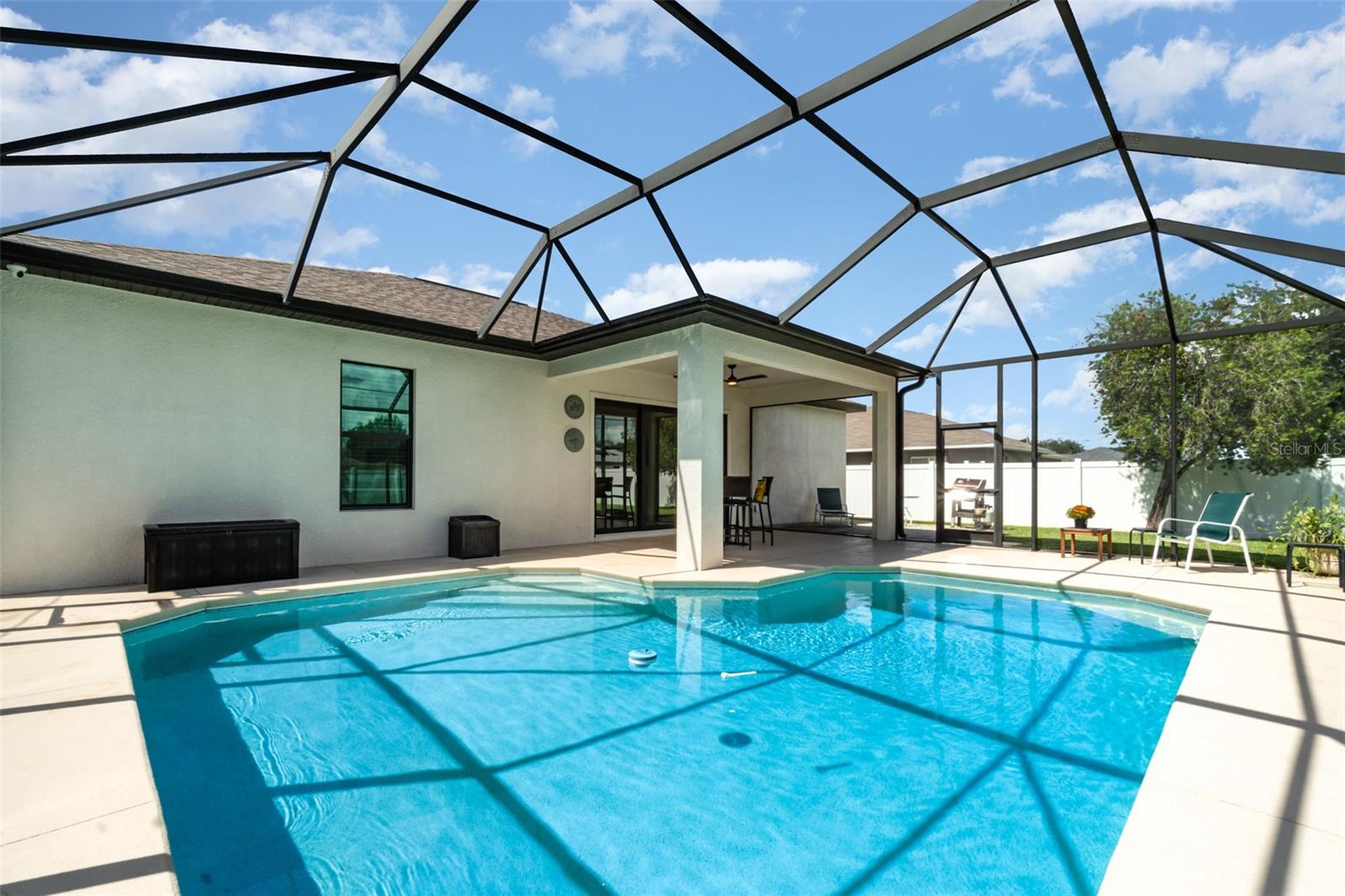 Image 20 of 23 For 3137 8th Avenue