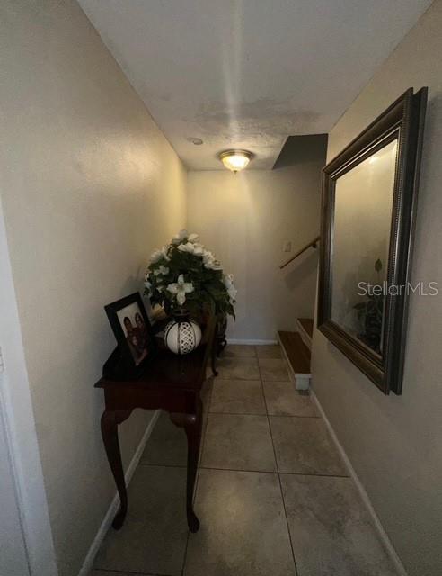 Image 10 of 16 For 323 Amherst Avenue 52