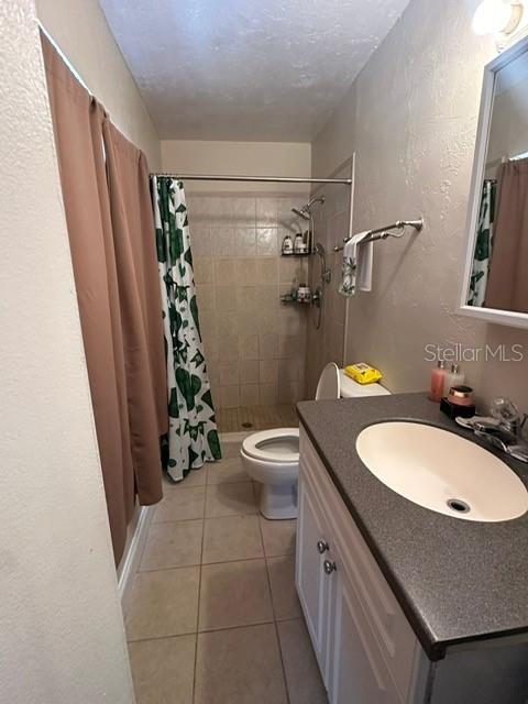 Image 14 of 16 For 323 Amherst Avenue 52
