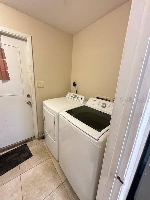 Image 8 of 16 For 323 Amherst Avenue 52
