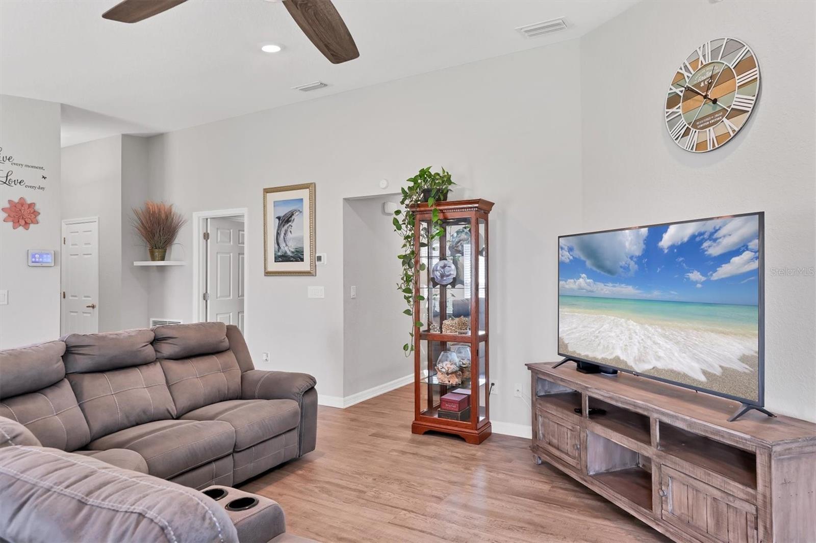 Image 10 of 29 For 3127 58th Way E