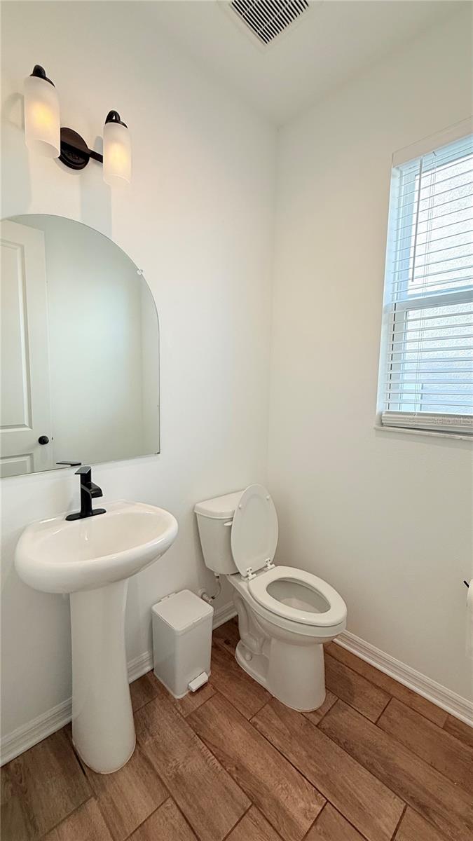 Image 21 of 50 For 4623 Reisswood Loop