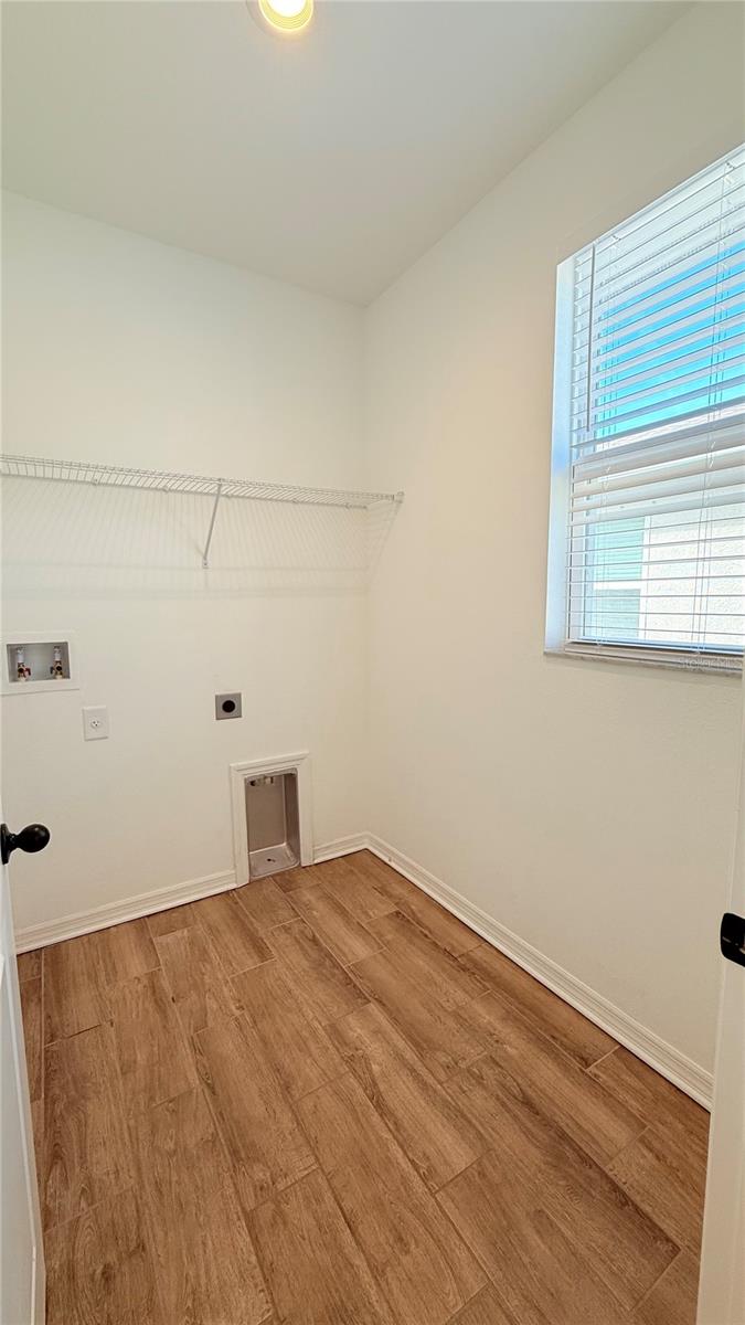 Image 36 of 50 For 4623 Reisswood Loop