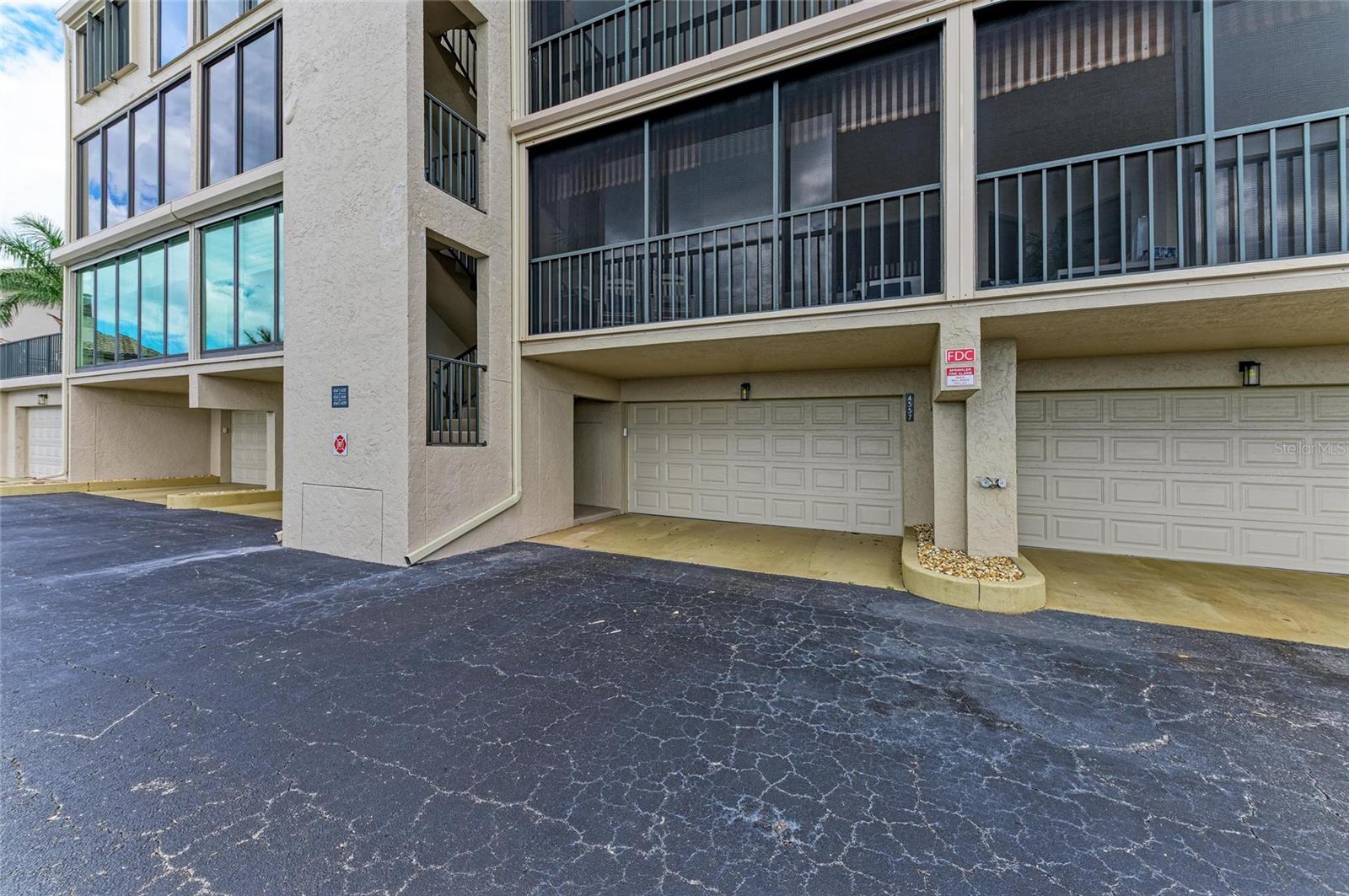 Image 51 of 64 For 4557 Bay Club Drive 4557