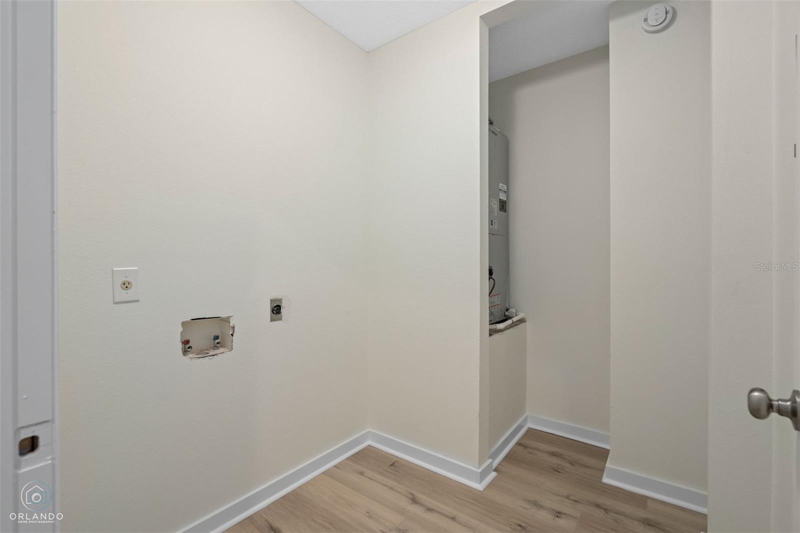 Image 20 of 32 For 801 Camino Real