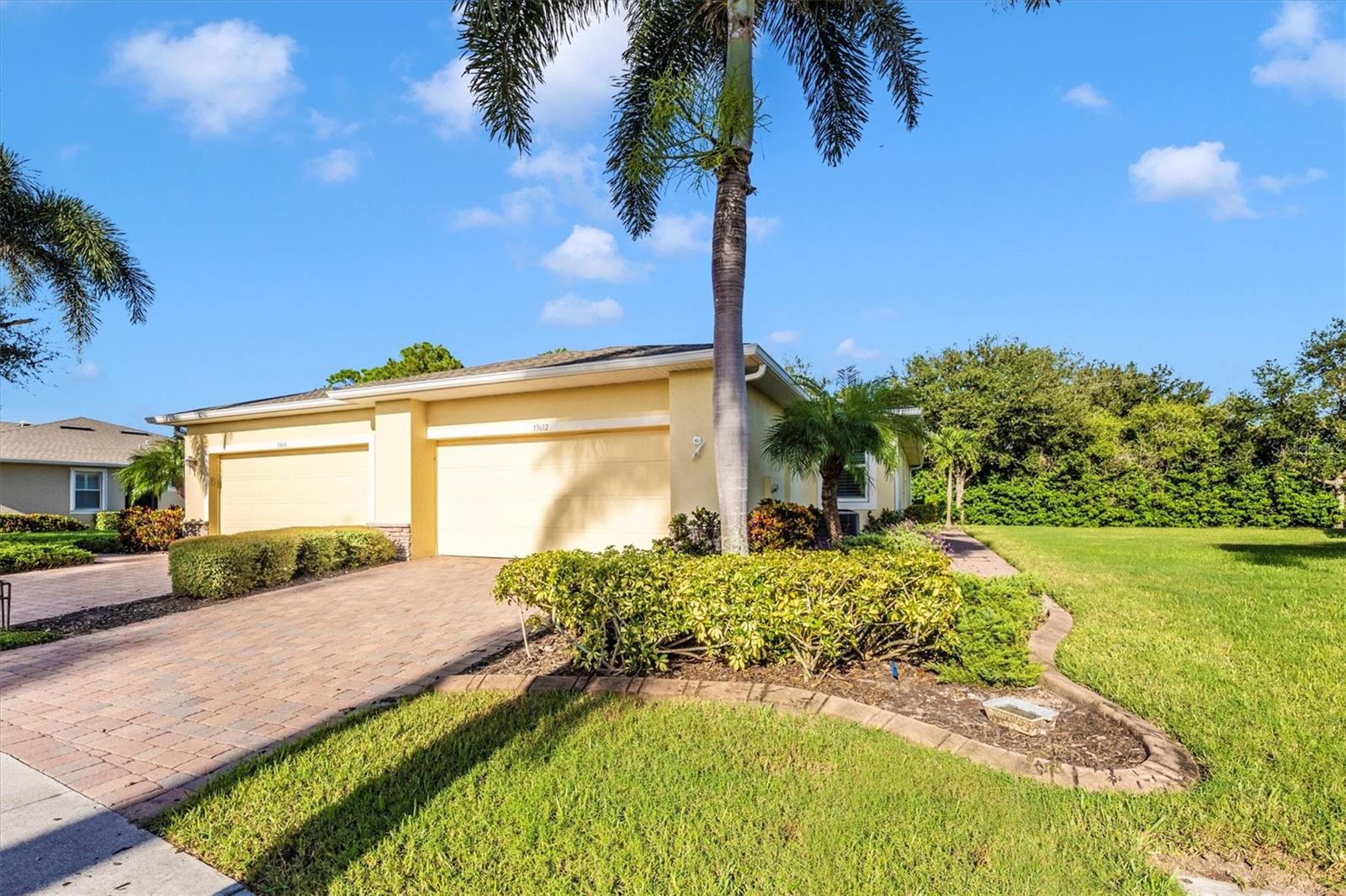 Details for 13612 Abercrombie Drive, ENGLEWOOD, FL 34223