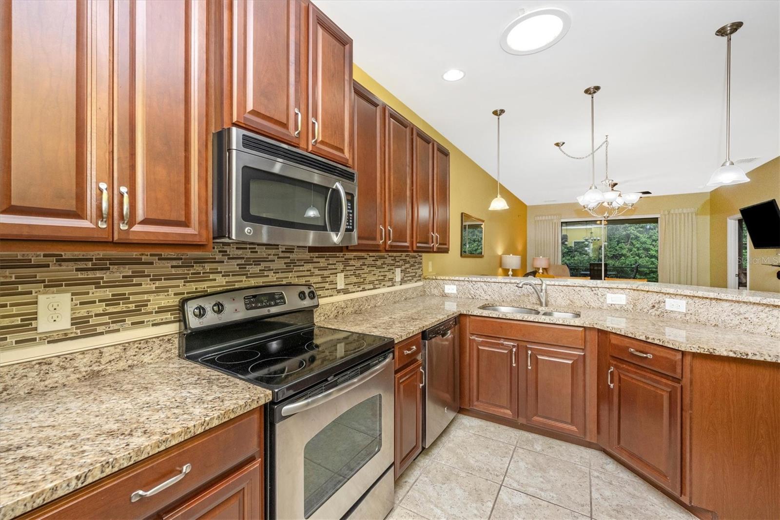 Image 13 of 46 For 13612 Abercrombie Drive