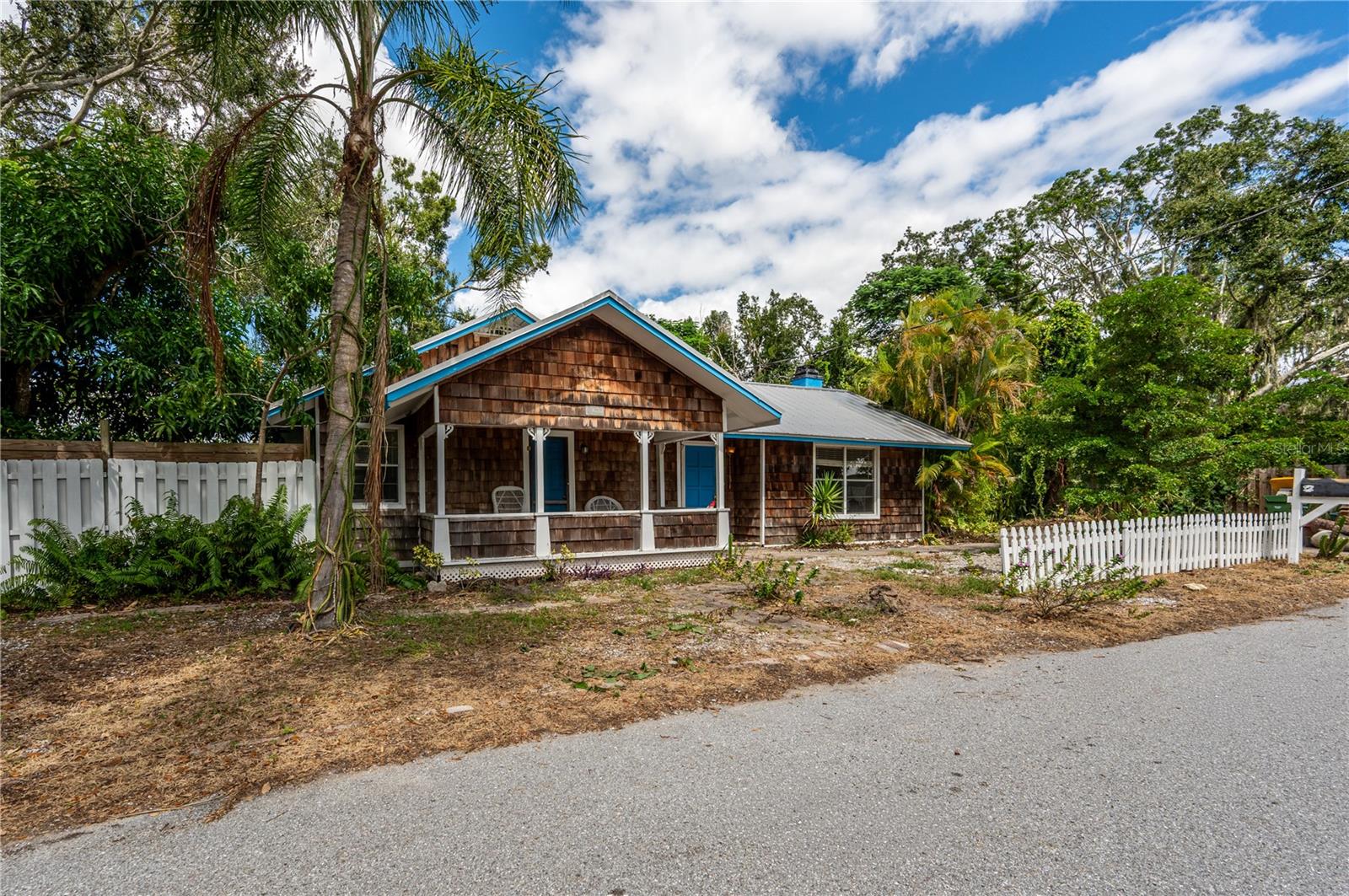 Details for 747 42nd Street, SARASOTA, FL 34234