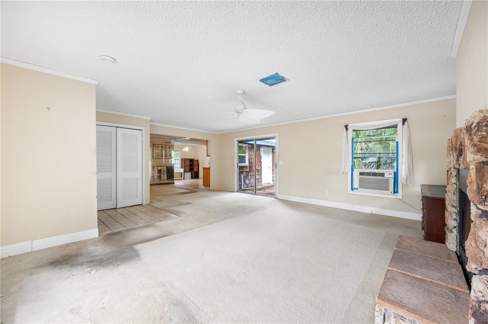 Image 16 of 66 For 747 42nd Street