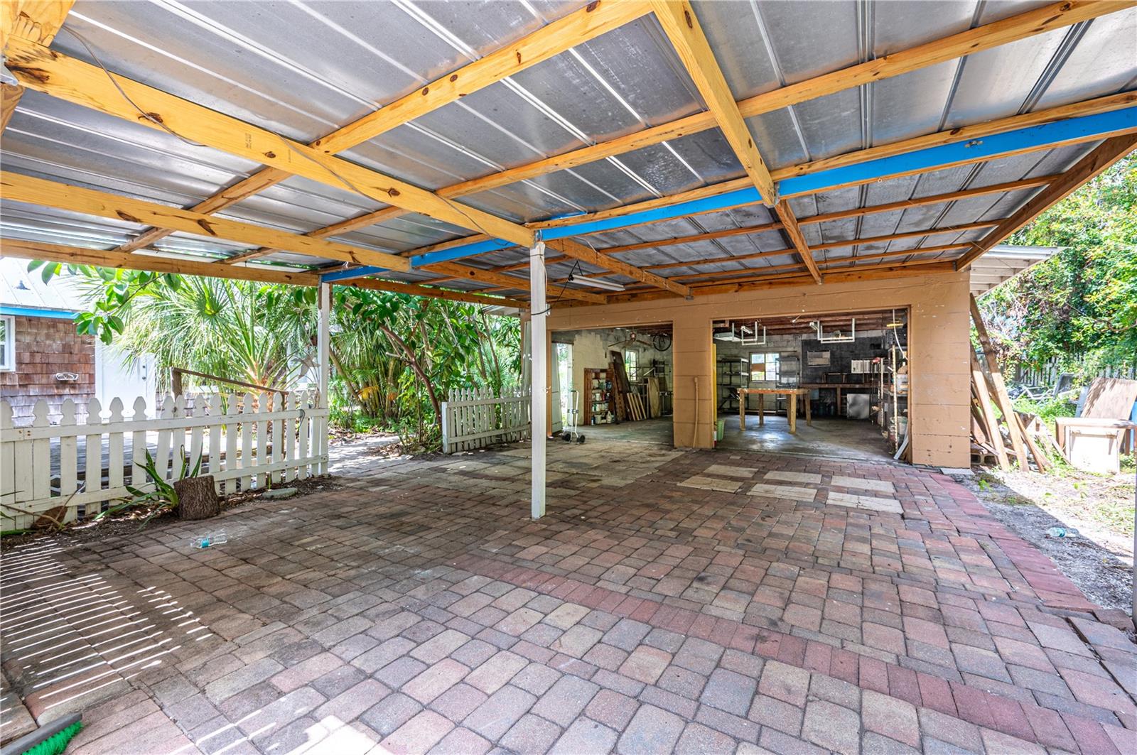 Image 5 of 66 For 747 42nd Street