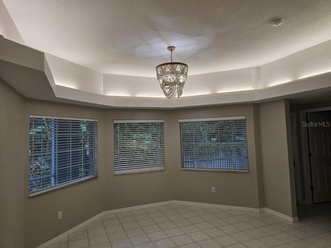 Image 13 of 21 For 13184 73rd Avenue