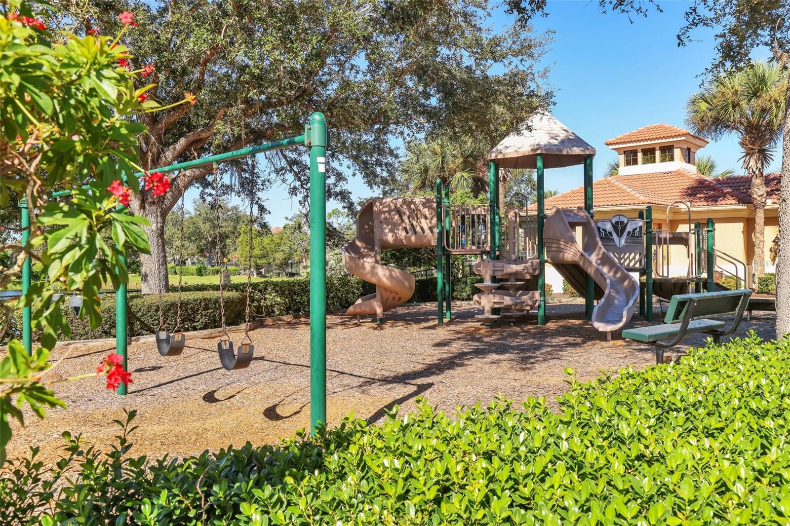 Image 23 of 27 For 510 Latitude Lane